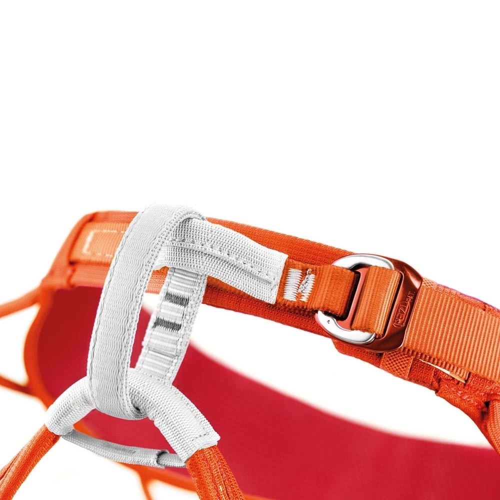 Petzl arnés Petzl SAMA arnes escalada con pernera elastica 02 Petzl arnés Petzl SAMA arnes escalada con pernera elastica 02