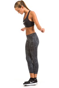 Nike malla pirata running mujer Nike W NK PWR ESSNTL CROP PR vista detalle Nike malla pirata running mujer Nike W NK PWR ESSNTL CROP PR vista detalle