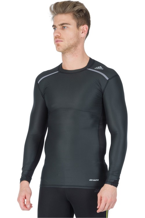 ADIDAS TF CHILL LS negro