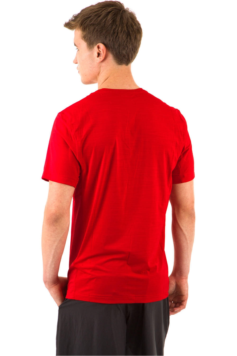 Reebok camiseta manga corta hombre Reebok ACTVCHL ZONED GRPHC TEE vista trasera Reebok camiseta manga corta hombre Reebok ACTVCHL ZONED GRPHC TEE vista trasera