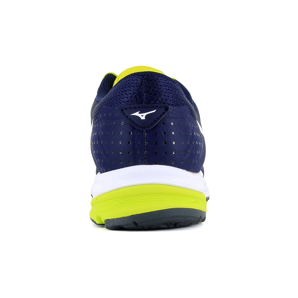 Mizuno zapatilla running hombre Mizuno MIZUNO SYNCHRO MD 2 MNVE vista trasera Mizuno zapatilla running hombre Mizuno MIZUNO SYNCHRO MD 2 MNVE vista trasera