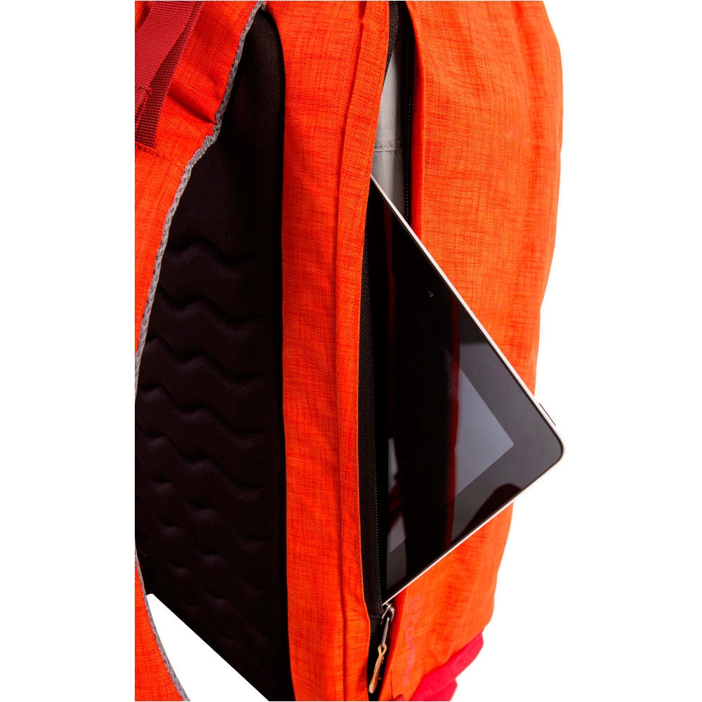 Ternua mochila deporte Ternua MOCHILA NAVAHO 28 01 Ternua mochila deporte Ternua MOCHILA NAVAHO 28 01