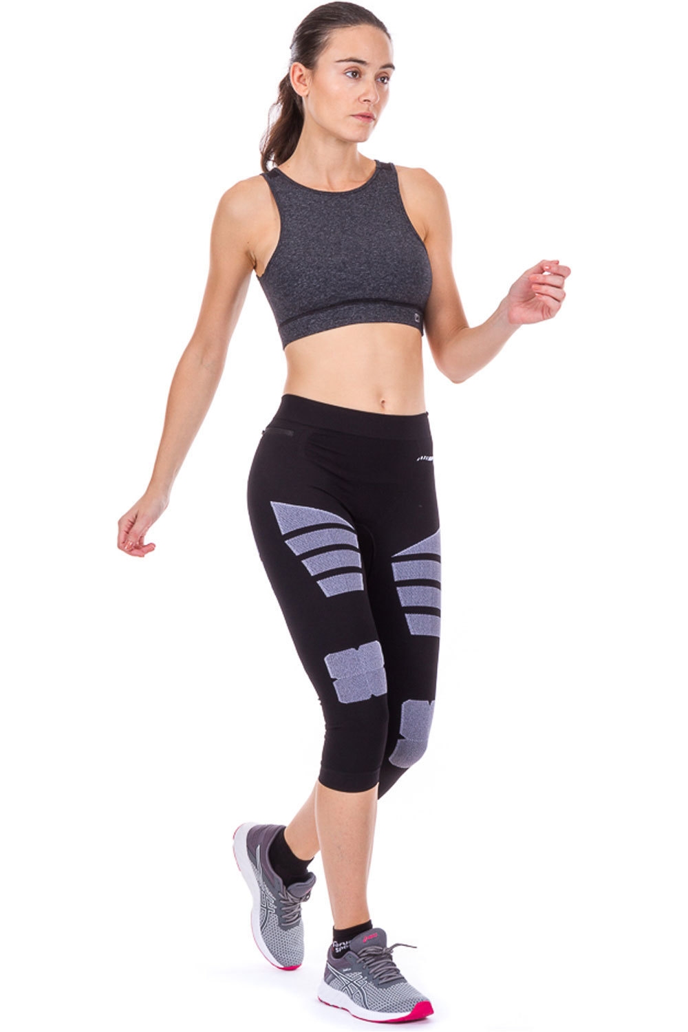 Sportlast malla pirata running mujer Sportlast COMPRESSION CAPRI TIGHT W vista detalle Sportlast malla pirata running mujer Sportlast COMPRESSION CAPRI TIGHT W vista detalle