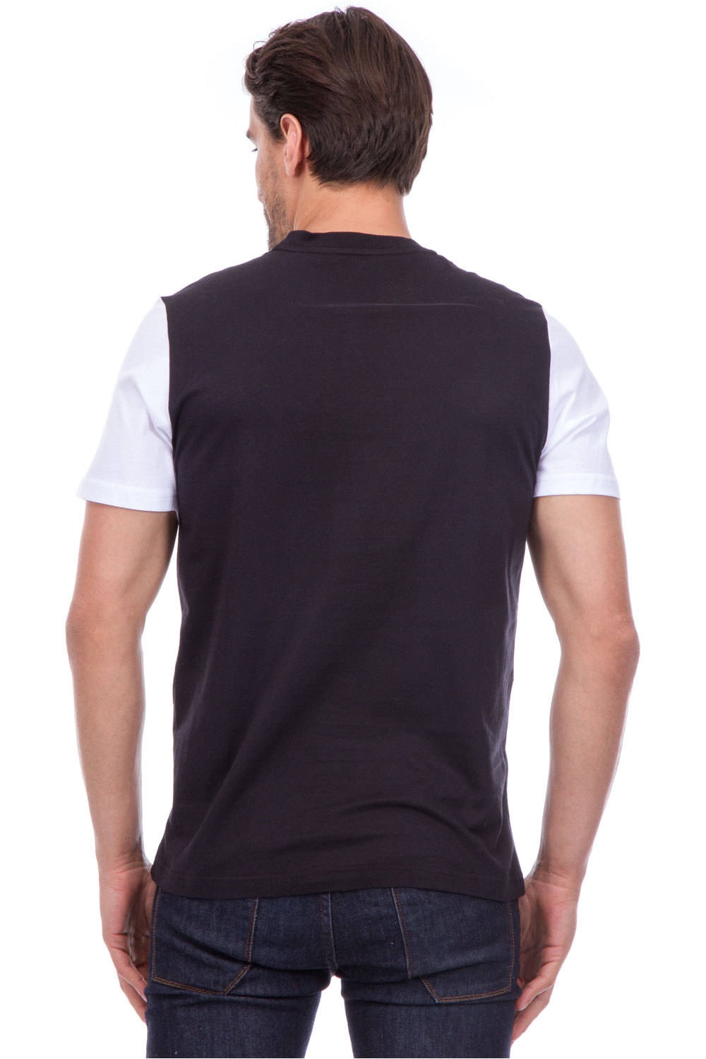 Bench camiseta manga corta hombre Bench LOGO TEE NEBL vista trasera Bench camiseta manga corta hombre Bench LOGO TEE NEBL vista trasera
