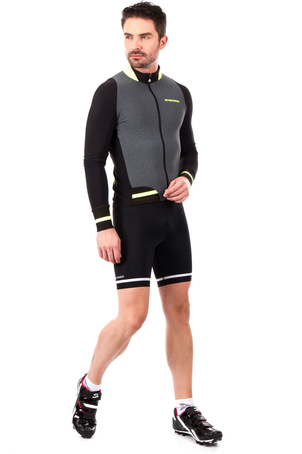 Etxeondo cortavientos ciclismo hombre Etxeondo CHAQUETA THERMO BOMBER GRIS/FLUOR/NEGRO vista detalle Etxeondo cortavientos ciclismo hombre Etxeondo CHAQUETA THERMO BOMBER GRIS/FLUOR/NEGRO vista detalle