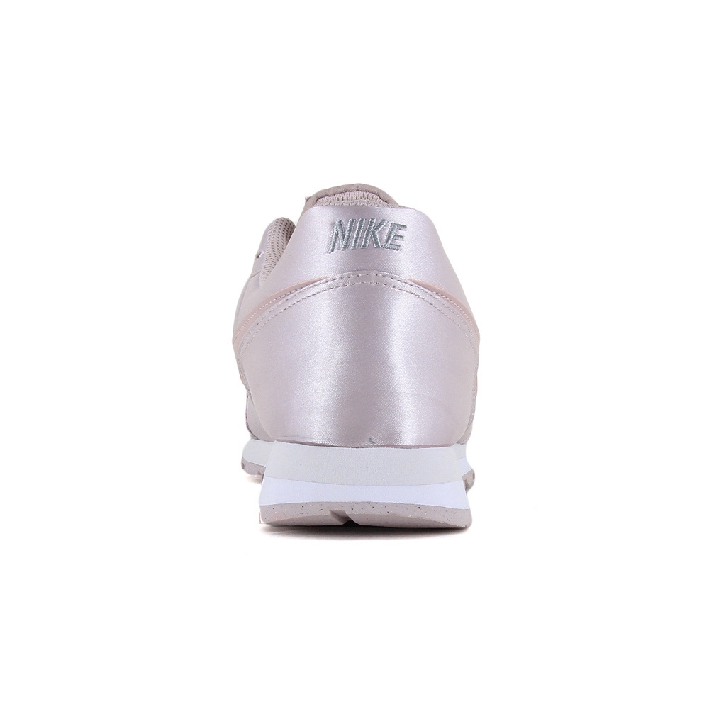 Nike zapatilla moda mujer Nike WMNS NIKE MD RUNNER 2 RS vista trasera Nike zapatilla moda mujer Nike WMNS NIKE MD RUNNER 2 RS vista trasera