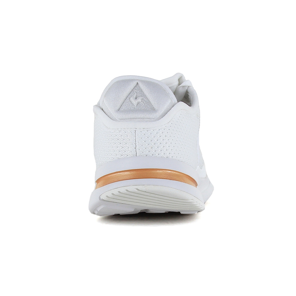 Le Coq Sportif zapatilla moda mujer Le Coq Sportif SOLAS W SPARKLY/S LEATHER vista trasera Le Coq Sportif zapatilla moda mujer Le Coq Sportif SOLAS W SPARKLY/S LEATHER vista trasera