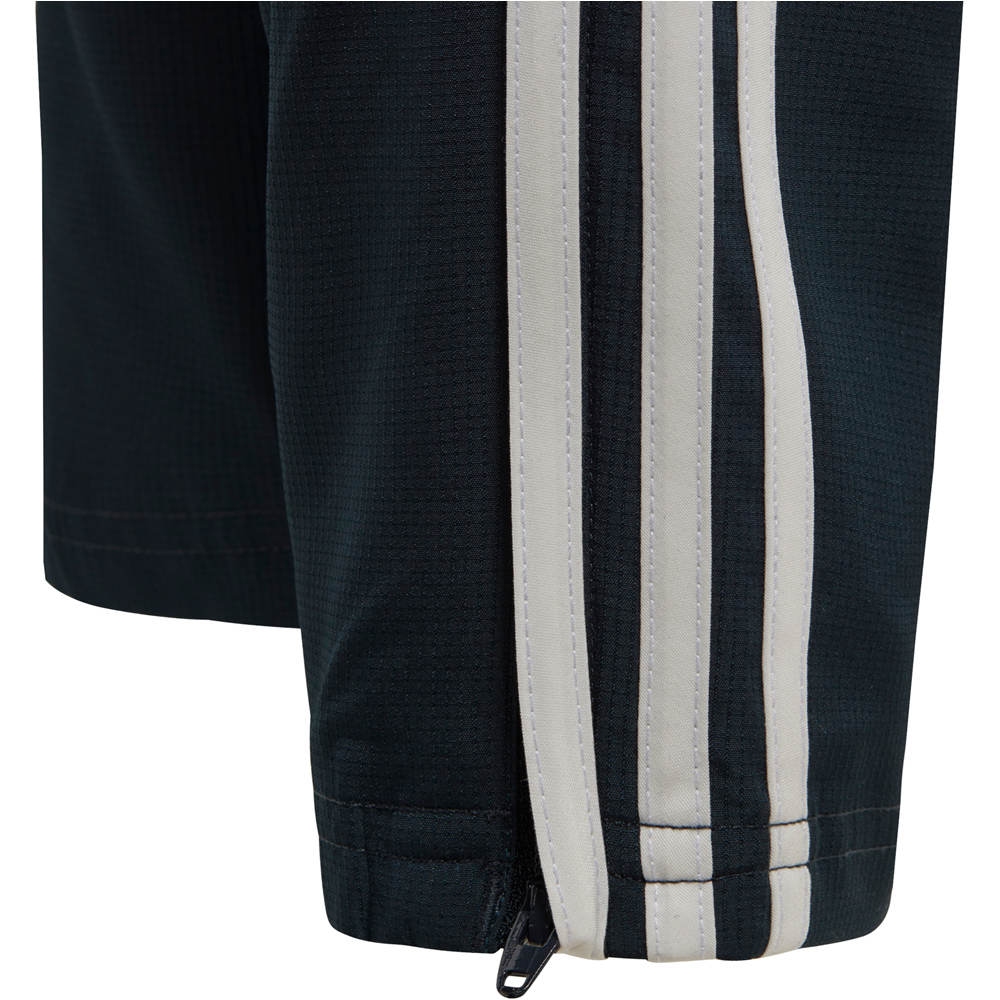 adidas pantalones largos futbol niño Adidas R.MADRID 19 WOV PNT Y 03 adidas pantalones largos futbol niño Adidas R.MADRID 19 WOV PNT Y 03