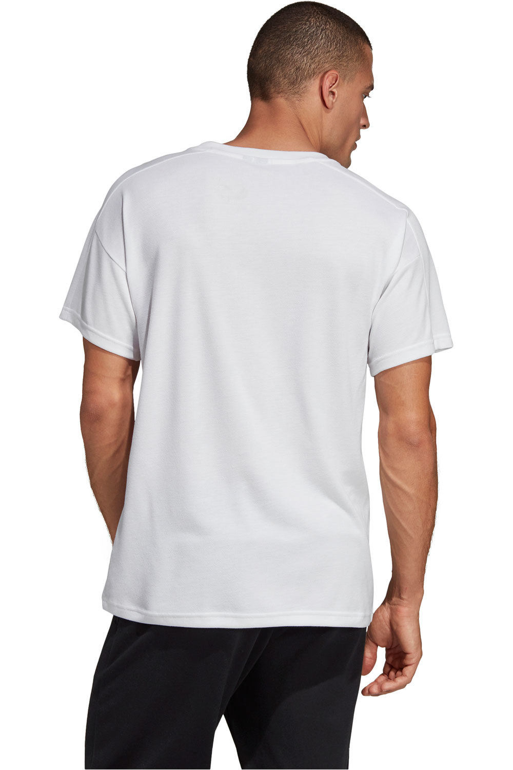 adidas camiseta manga corta hombre ID Stadium Tee vista trasera adidas camiseta manga corta hombre ID Stadium Tee vista trasera