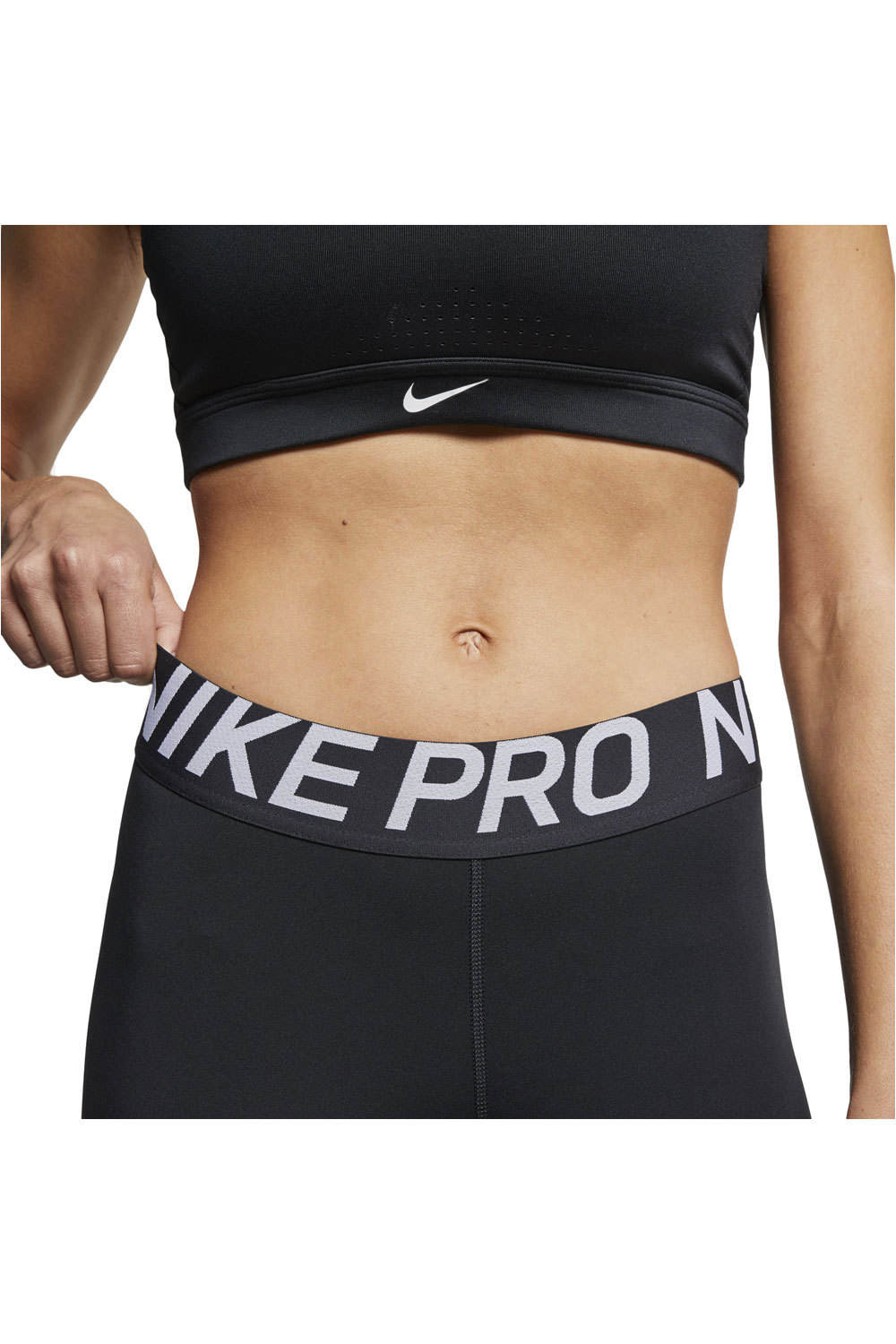 Nike mallas piratas fitness mujer Nike W NP 365 TIGHT CROP vista trasera Nike mallas piratas fitness mujer Nike W NP 365 TIGHT CROP vista trasera