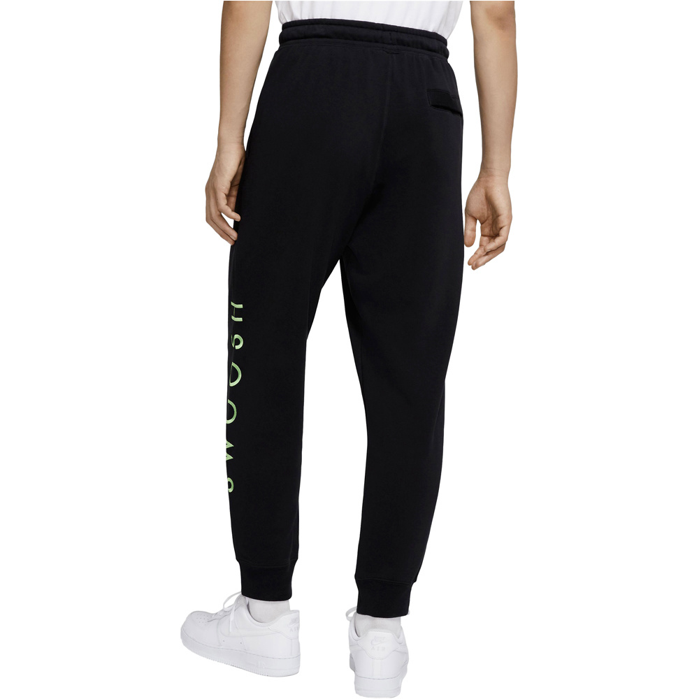 Nike pantalón hombre Nike M NSW SWOOSH PANT SBB vista trasera Nike pantalón hombre Nike M NSW SWOOSH PANT SBB vista trasera