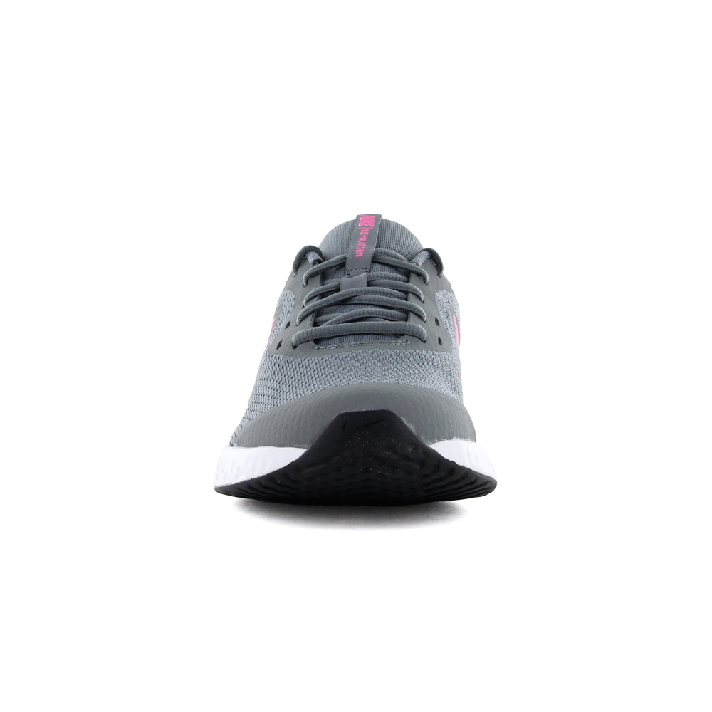 Nike zapatilla running niño Nike NIKE REVOLUTION 5 (GS) vista trasera Nike zapatilla running niño Nike NIKE REVOLUTION 5 (GS) vista trasera