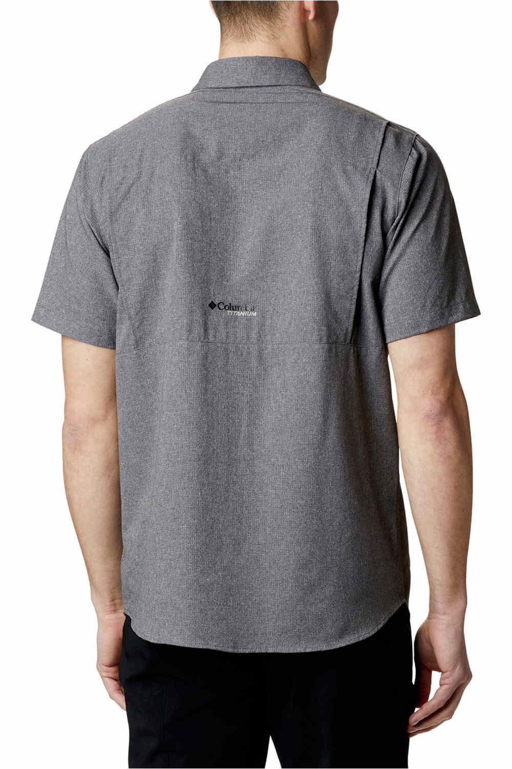 Columbia camisa montaña manga corta hombre Columbia Irico Men's Short Sleeve Shirt vista trasera Columbia camisa montaña manga corta hombre Columbia Irico Men's Short Sleeve Shirt vista trasera