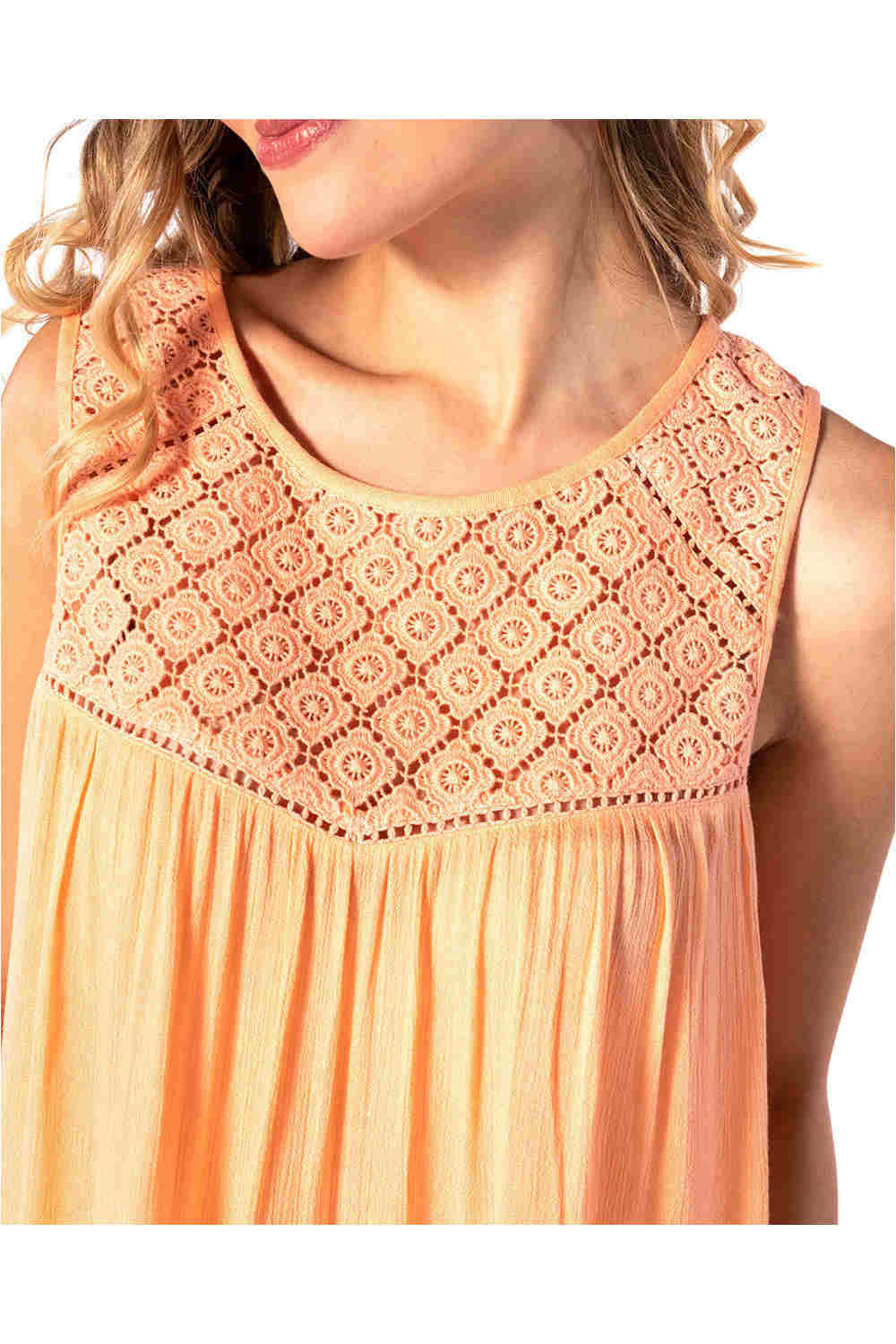 Rip Curl camiseta tirantes mujer Rip Curl OASIS MUSE SINGLET SHIRT vista detalle Rip Curl camiseta tirantes mujer Rip Curl OASIS MUSE SINGLET SHIRT vista detalle