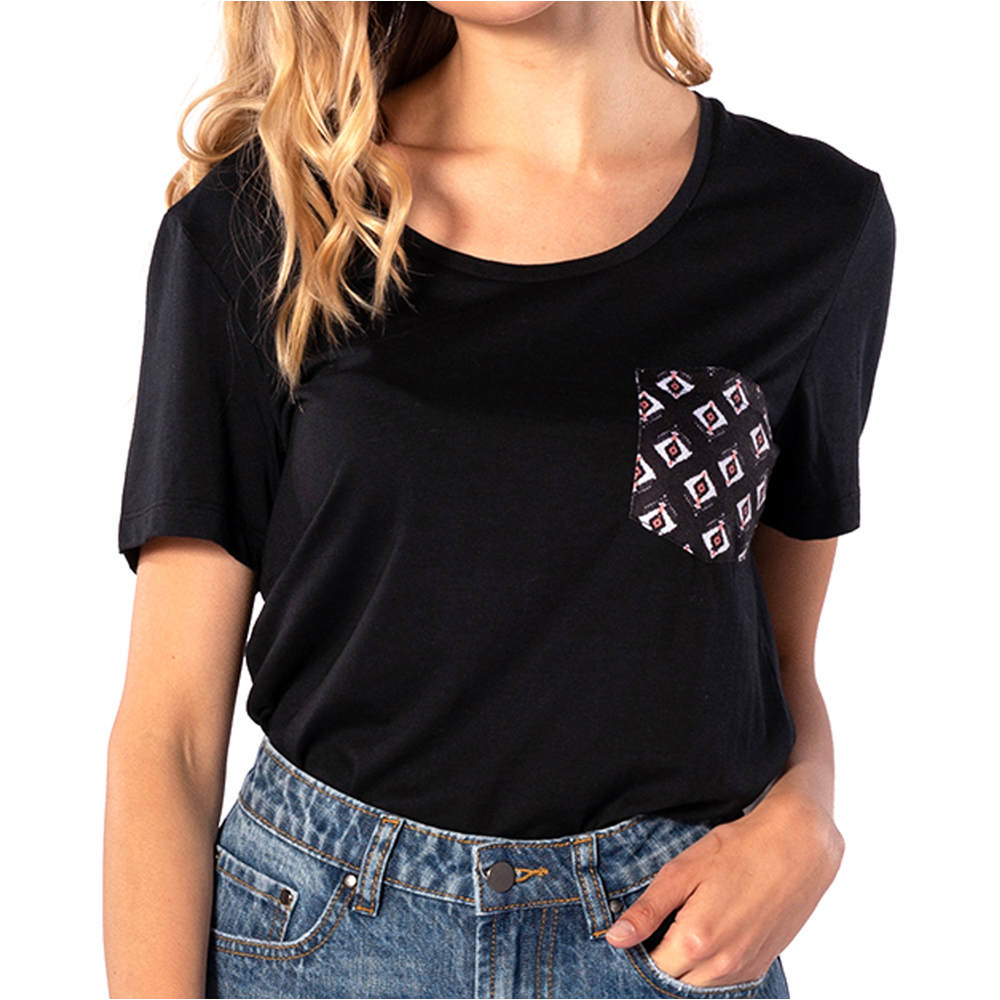 Rip Curl camiseta manga corta mujer Rip Curl ISLAND POCKET TEE vista detalle Rip Curl camiseta manga corta mujer Rip Curl ISLAND POCKET TEE vista detalle