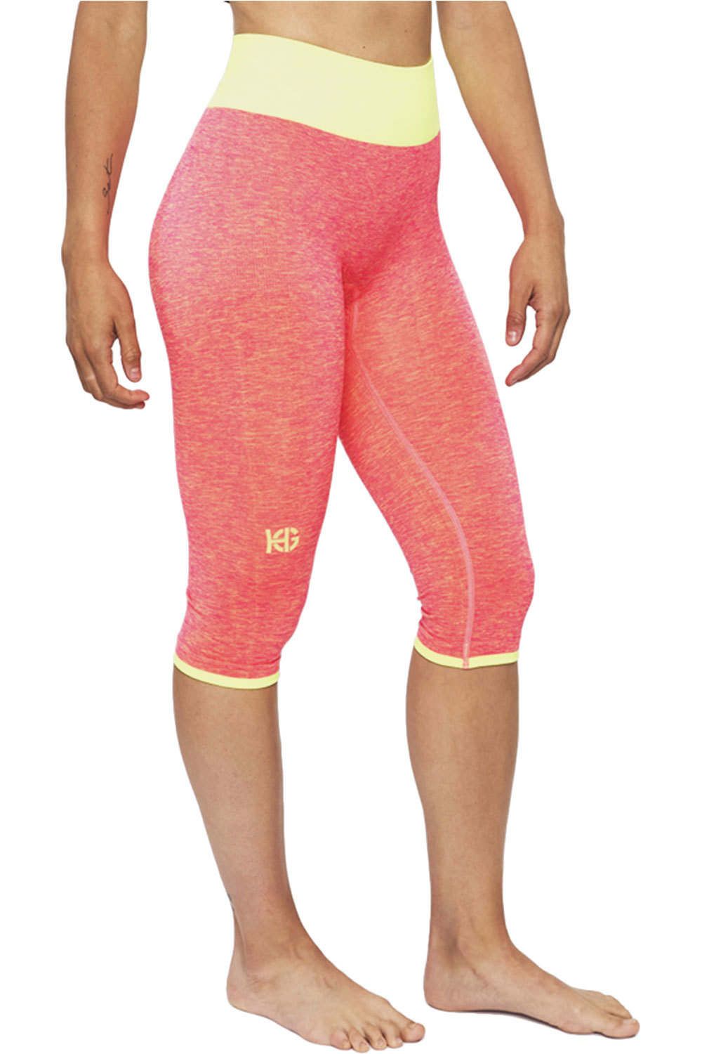 Sporthg malla pirata running mujer Sporthg FLOW vista frontal Sporthg malla pirata running mujer Sporthg FLOW vista frontal