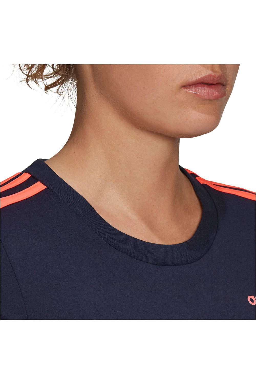 adidas camiseta manga corta mujer Adidas W E 3S SLIM TEE vista detalle adidas camiseta manga corta mujer Adidas W E 3S SLIM TEE vista detalle