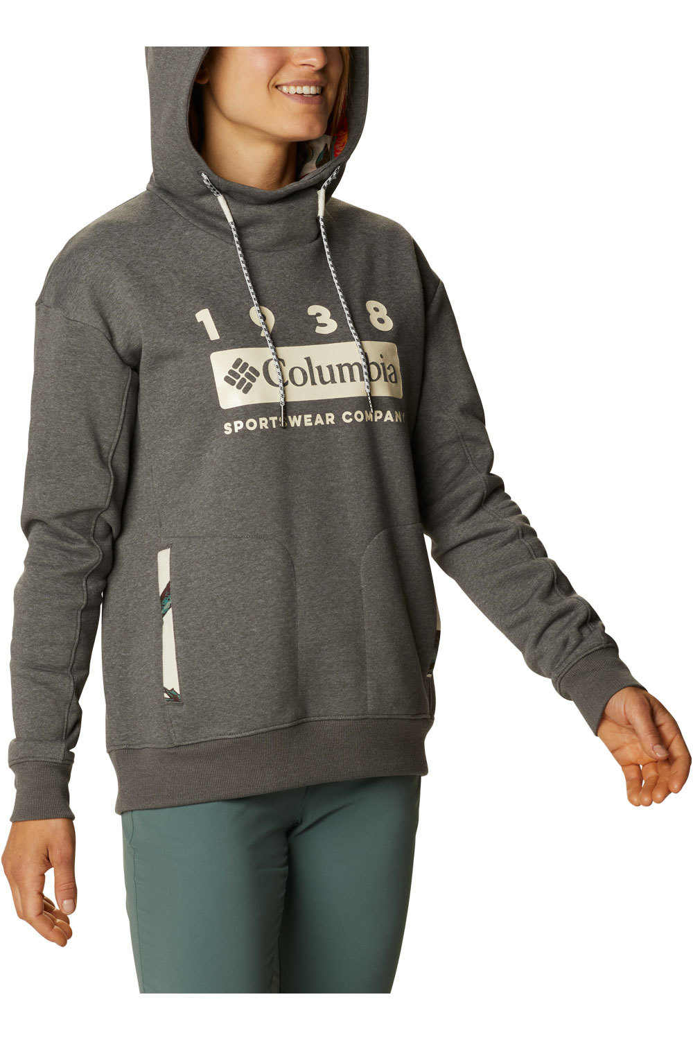 Columbia camiseta montaña manga larga mujer Columbia Columbia Lodge  Hoodie vista trasera Columbia camiseta montaña manga larga mujer Columbia Columbia Lodge  Hoodie vista trasera