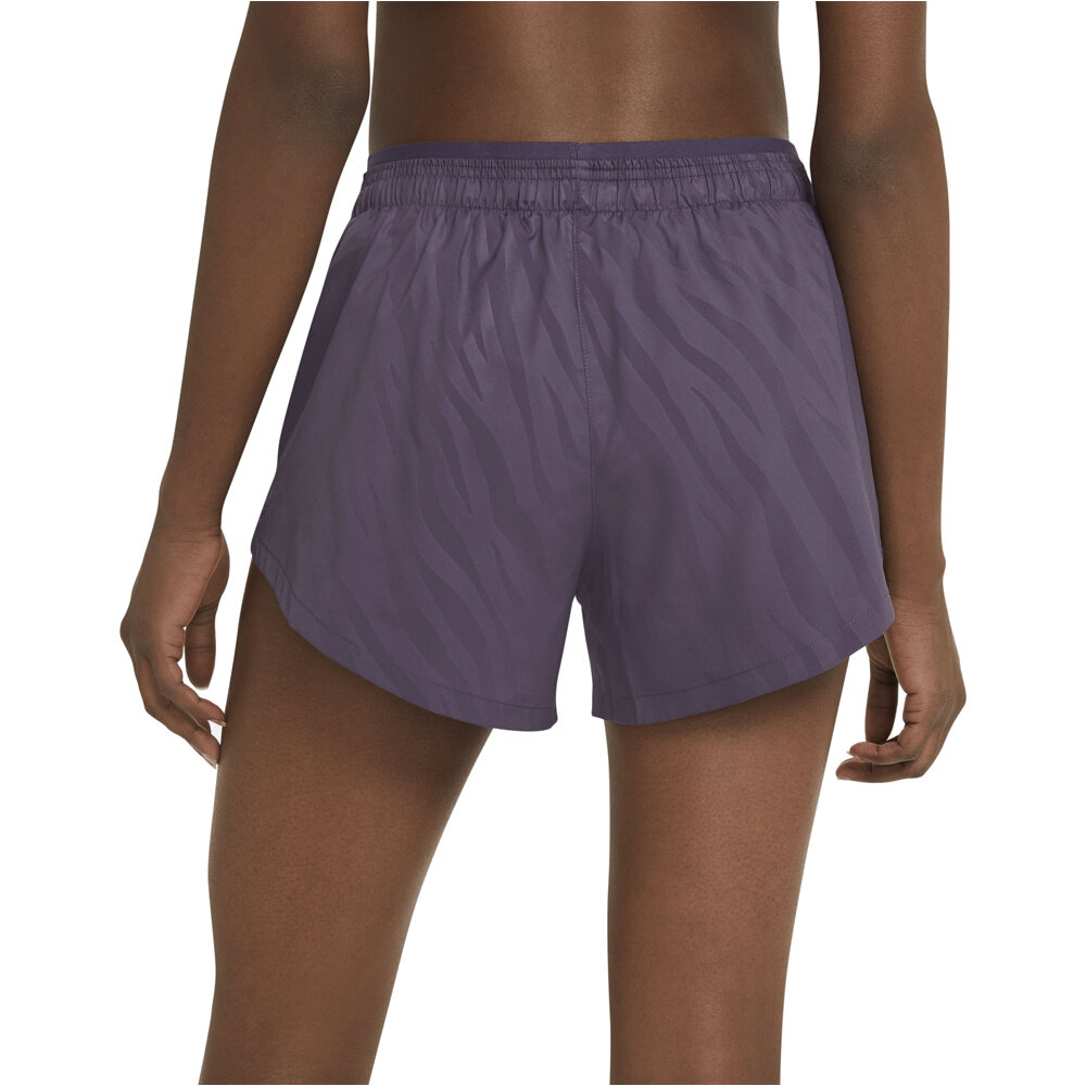 Nike pantalón running mujer Nike W NK ICN CLSH TEMPO LUXE SHRT vista trasera Nike pantalón running mujer Nike W NK ICN CLSH TEMPO LUXE SHRT vista trasera