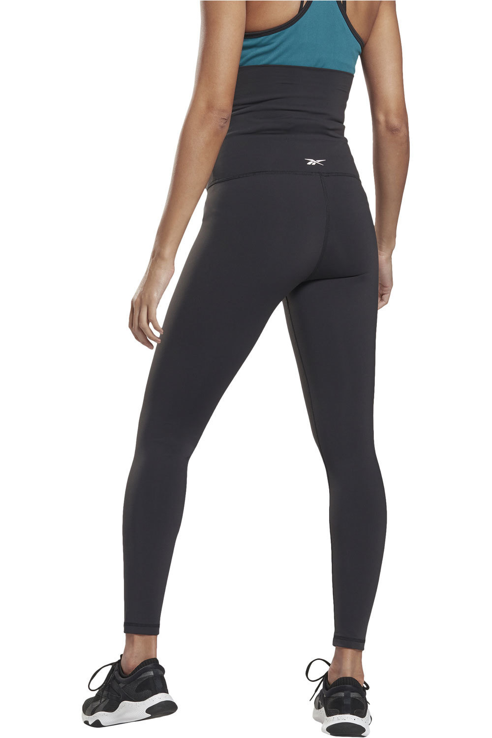 Reebok pantalones y mallas largas fitness mujer Reebok Y Lux 2.0Maternity Tight NE vista trasera Reebok pantalones y mallas largas fitness mujer Reebok Y Lux 2.0Maternity Tight NE vista trasera