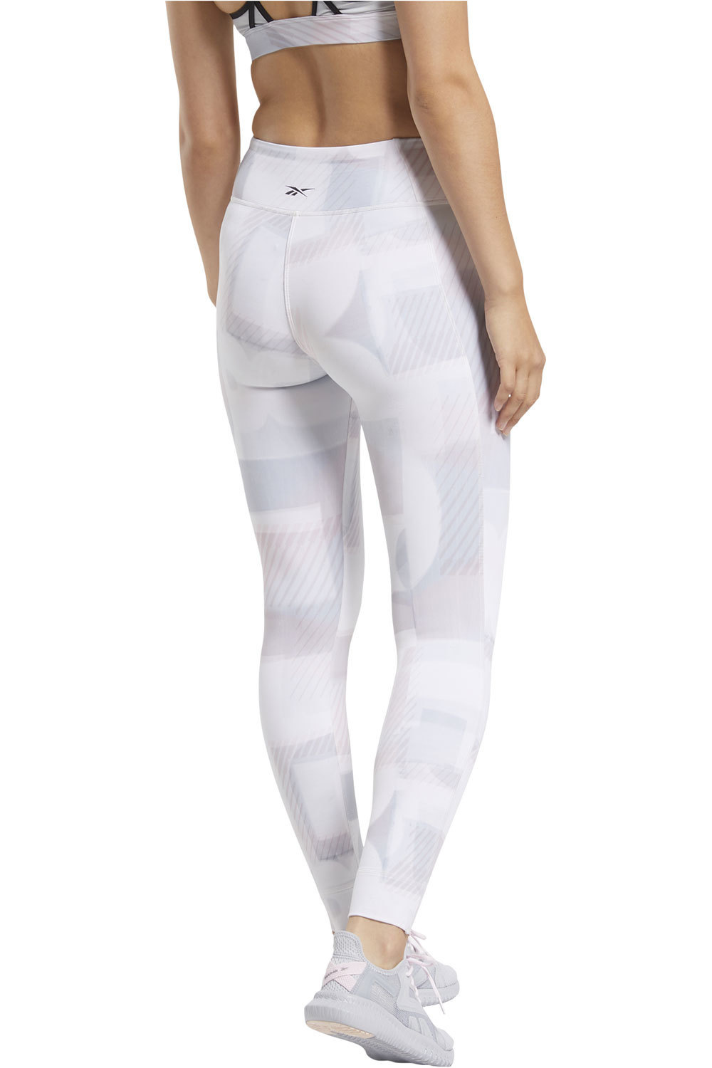 Reebok pantalones y mallas largas fitness mujer Reebok TS LUX BOLD 2.0 MEGAHER vista trasera Reebok pantalones y mallas largas fitness mujer Reebok TS LUX BOLD 2.0 MEGAHER vista trasera