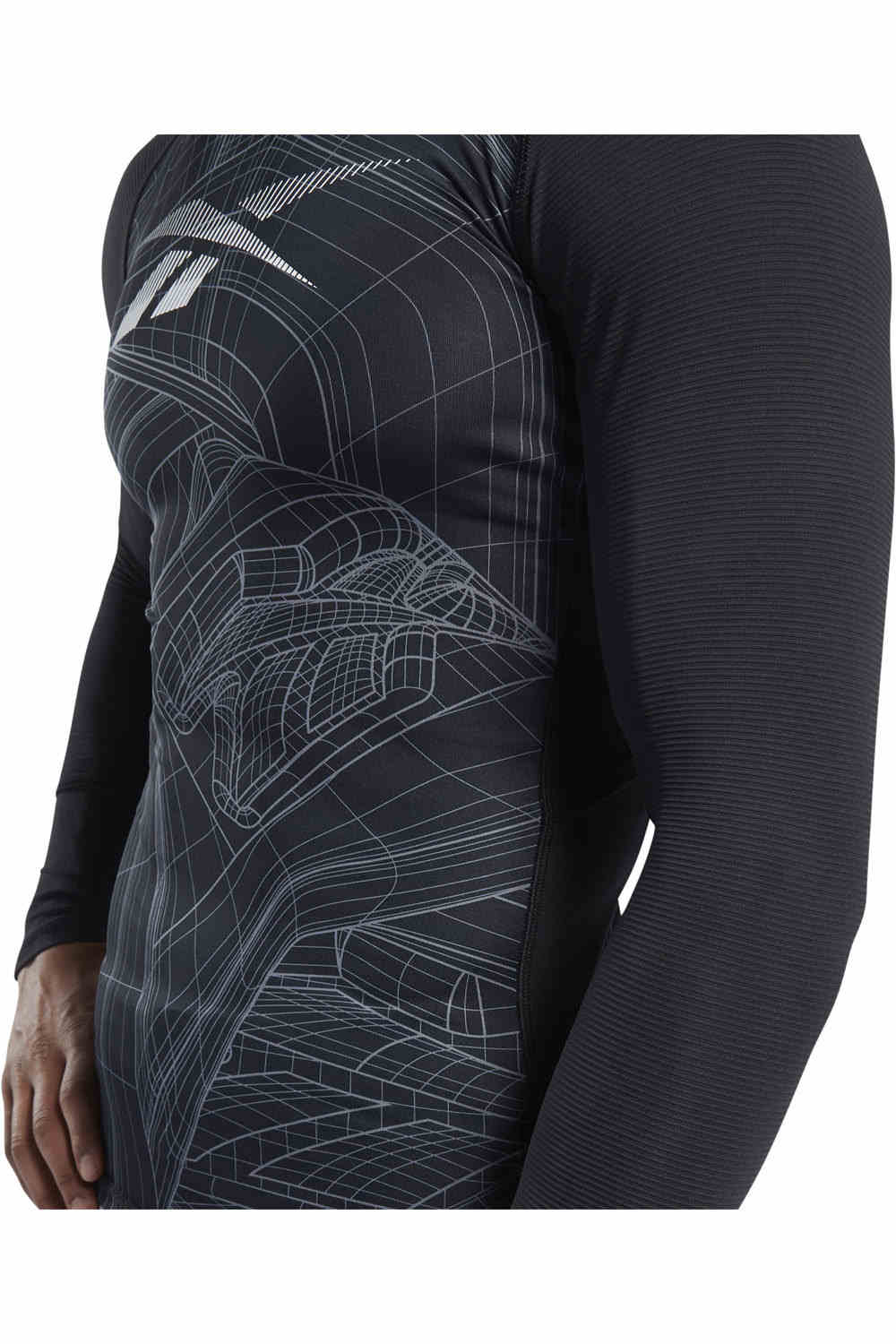 Reebok camiseta fitness hombre Reebok TS AOP Compression LS 03 Reebok camiseta fitness hombre Reebok TS AOP Compression LS 03