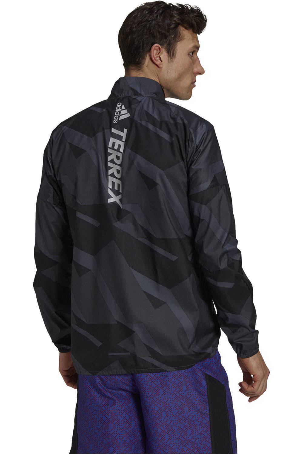 adidas CHAQUETA TRAIL RUNNING HOMBRE Adidas AGR WIND JKT vista trasera adidas CHAQUETA TRAIL RUNNING HOMBRE Adidas AGR WIND JKT vista trasera