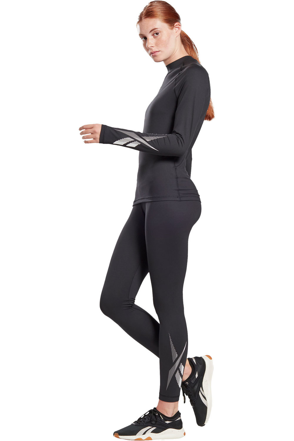 Reebok camiseta técnica manga larga mujer Reebok TW BL TOP NE 05 Reebok camiseta técnica manga larga mujer Reebok TW BL TOP NE 05