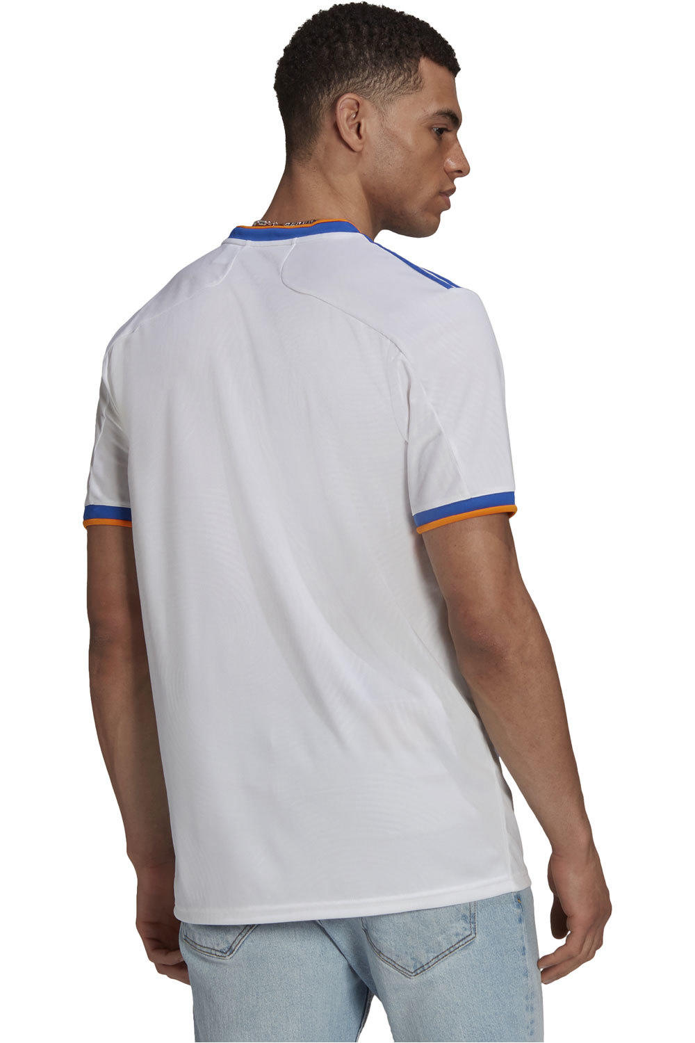 adidas camiseta de fútbol oficiales Adidas R.MADRID 22 H JSY vista trasera adidas camiseta de fútbol oficiales Adidas R.MADRID 22 H JSY vista trasera
