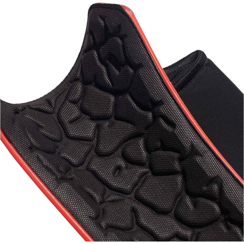 adidas espinilleras Adidas PRED SG LGE 01 adidas espinilleras Adidas PRED SG LGE 01