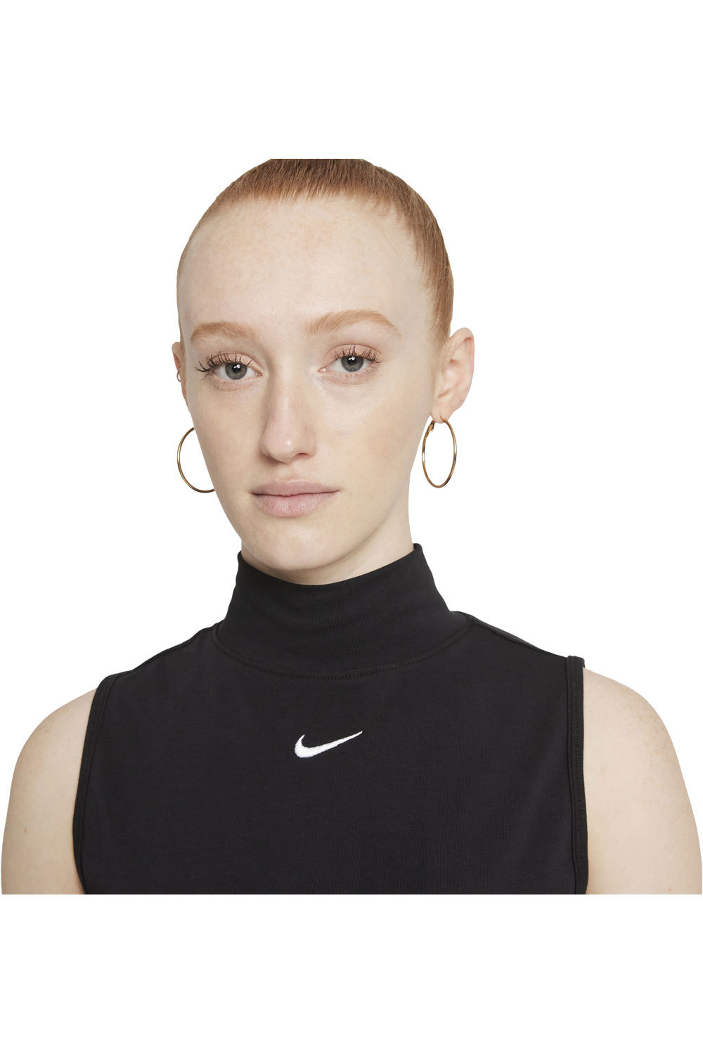 Nike camiseta manga corta mujer Nike W NSW ESSNTL MOCK SL TOP vista detalle Nike camiseta manga corta mujer Nike W NSW ESSNTL MOCK SL TOP vista detalle