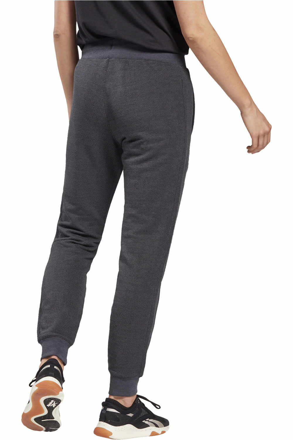 Reebok pantalones y mallas largas fitness mujer Reebok TE Textured Pant vista trasera Reebok pantalones y mallas largas fitness mujer Reebok TE Textured Pant vista trasera