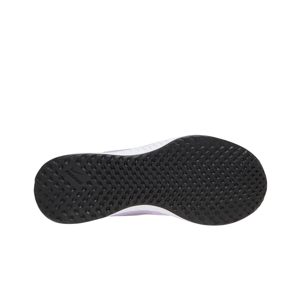 Nike zapatilla running niño Nike NIKE REVOLUTION 5 (GS) vista trasera Nike zapatilla running niño Nike NIKE REVOLUTION 5 (GS) vista trasera