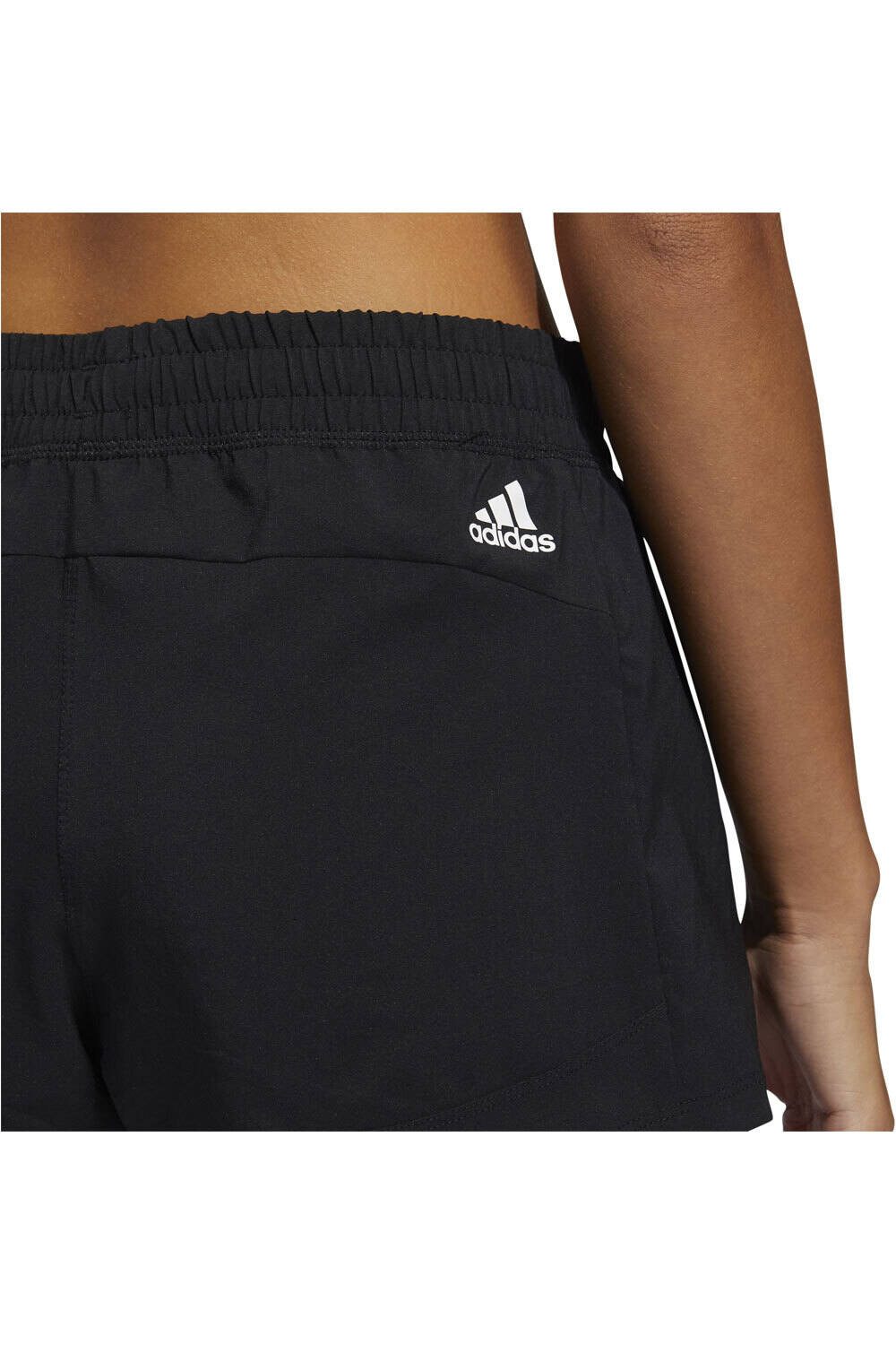adidas pantalones y mallas cortas fitness mujer Adidas WVN PCER BOS SH 03 adidas pantalones y mallas cortas fitness mujer Adidas WVN PCER BOS SH 03