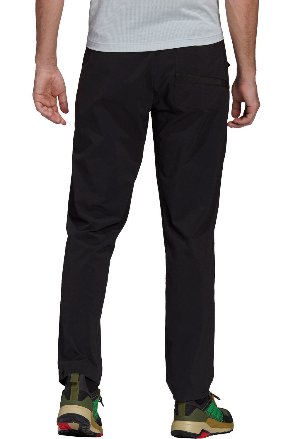 adidas pantalón montaña hombre Adidas Liteflex Pts vista trasera adidas pantalón montaña hombre Adidas Liteflex Pts vista trasera