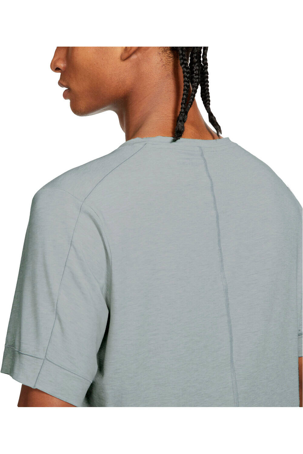 Nike camiseta fitness hombre Nike M NK DF TOP SS YOGA GR vista trasera Nike camiseta fitness hombre Nike M NK DF TOP SS YOGA GR vista trasera