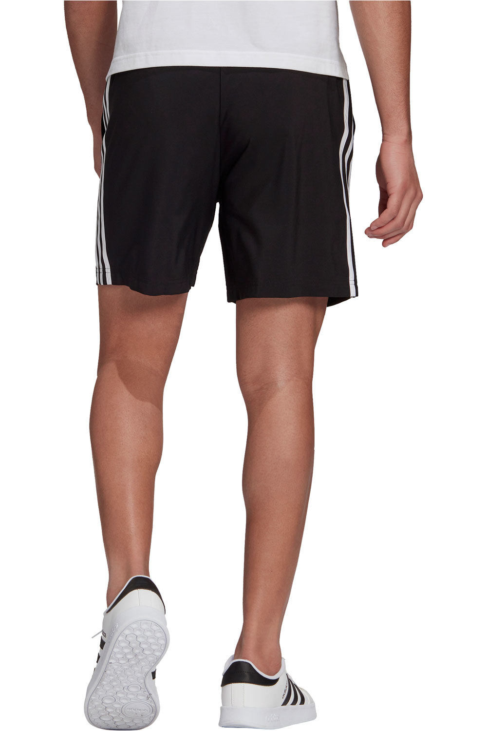 adidas bermudas hombre AEROREADY Essentials Chelsea 3 bandas vista trasera adidas bermudas hombre AEROREADY Essentials Chelsea 3 bandas vista trasera