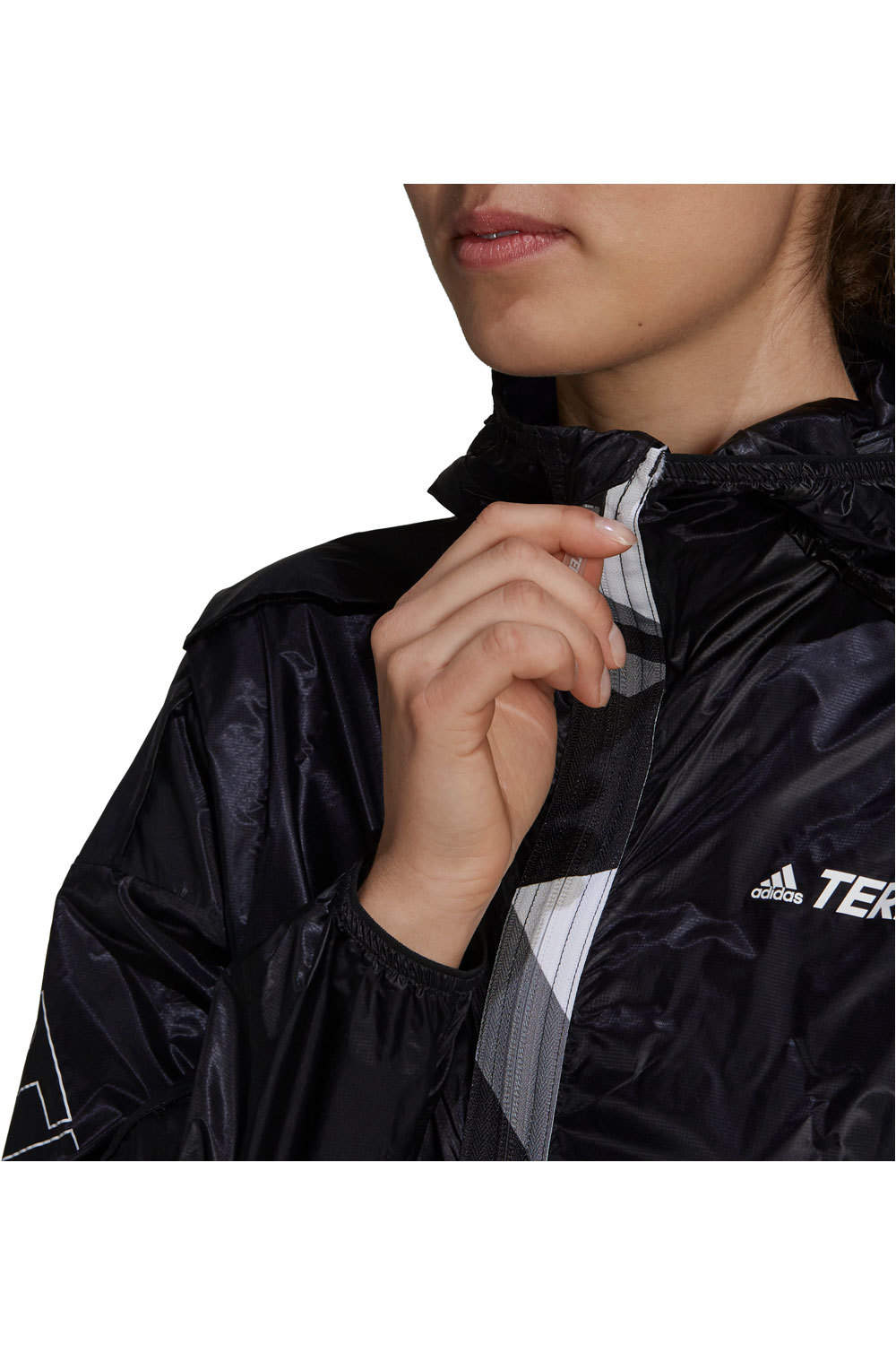 adidas CHAQUETA TRAIL RUNNING MUJER Adidas W AGR PRO WND J vista detalle adidas CHAQUETA TRAIL RUNNING MUJER Adidas W AGR PRO WND J vista detalle