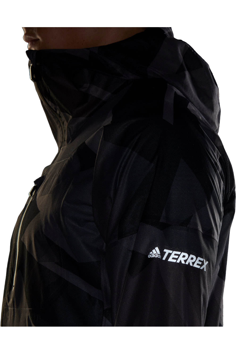 adidas CHAQUETA TRAIL RUNNING HOMBRE Adidas AGR Rain J AOP vista detalle adidas CHAQUETA TRAIL RUNNING HOMBRE Adidas AGR Rain J AOP vista detalle