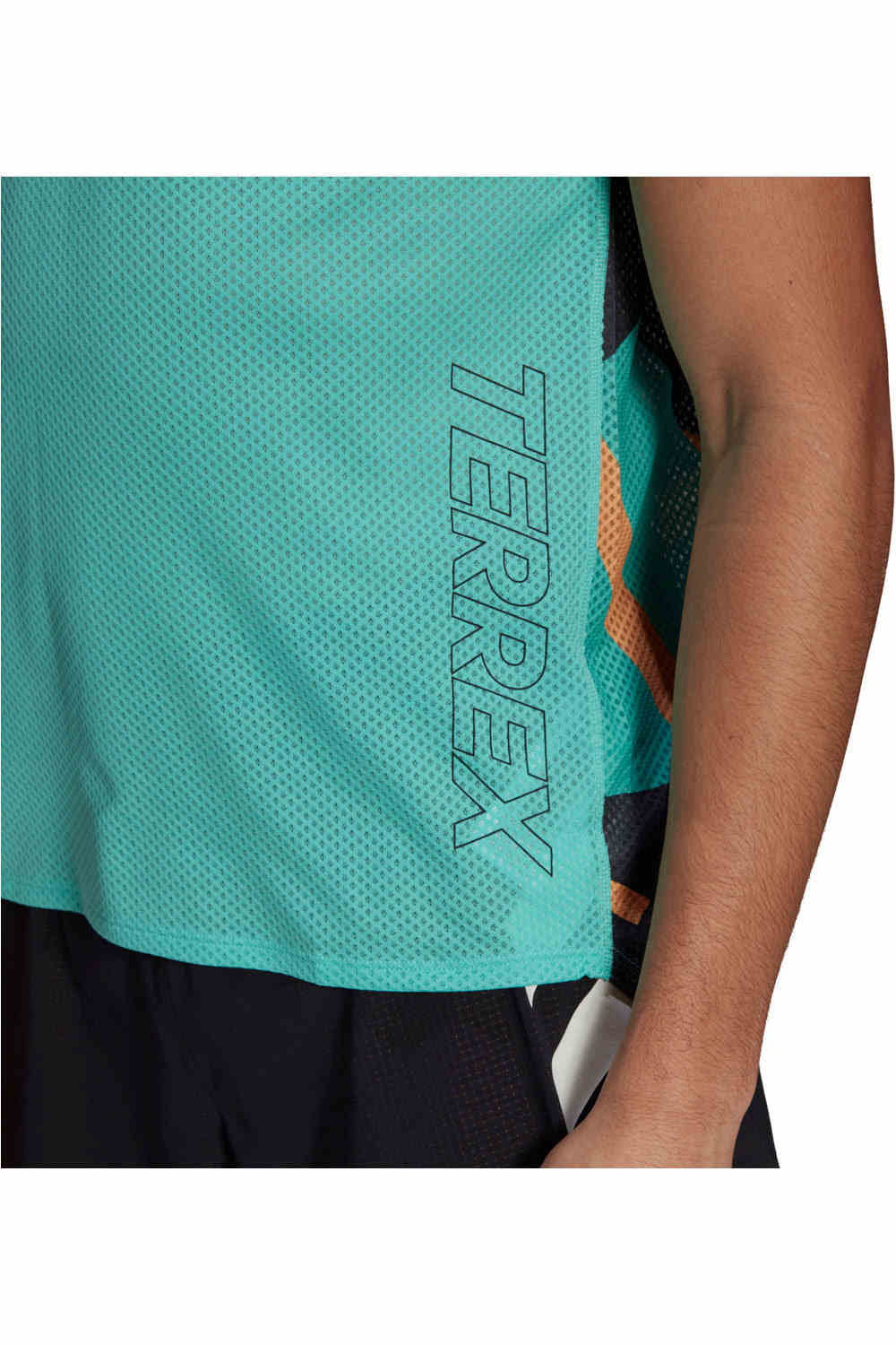 adidas camisetas trail running tirantes hombre Adidas AGR SINGLET GFX 04 adidas camisetas trail running tirantes hombre Adidas AGR SINGLET GFX 04