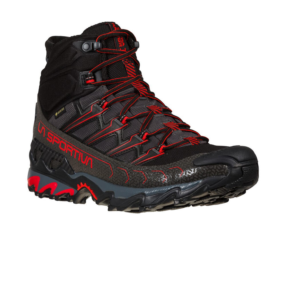 La Sportiva bota trekking hombre Ultra Raptor II Mid GTX vista trasera La Sportiva bota trekking hombre Ultra Raptor II Mid GTX vista trasera