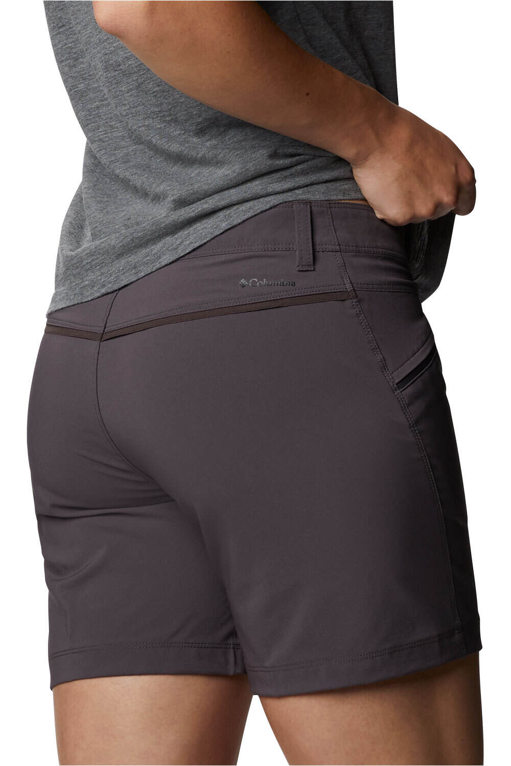 Columbia pantalón corto montaña mujer Columbia Peak to Point Short MA vista trasera Columbia pantalón corto montaña mujer Columbia Peak to Point Short MA vista trasera