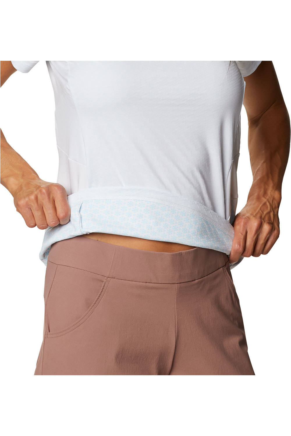 Columbia camiseta montaña manga corta mujer Columbia W Zero Ice Cirro-Cool SS Shirt vista trasera Columbia camiseta montaña manga corta mujer Columbia W Zero Ice Cirro-Cool SS Shirt vista trasera