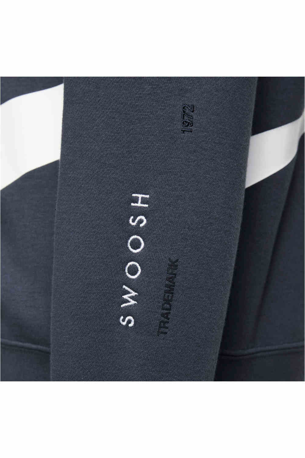 Nike sudadera hombre Nike M NSW SWOOSH SBB CREW vista detalle Nike sudadera hombre Nike M NSW SWOOSH SBB CREW vista detalle