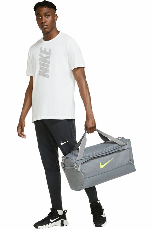 NIKE NK BRSLA S DUFF WNTRZD HO21 GR gris