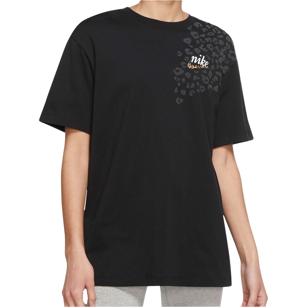 Nike camiseta manga corta mujer Nike W NSW TEE BF PATCH 03 Nike camiseta manga corta mujer Nike W NSW TEE BF PATCH 03
