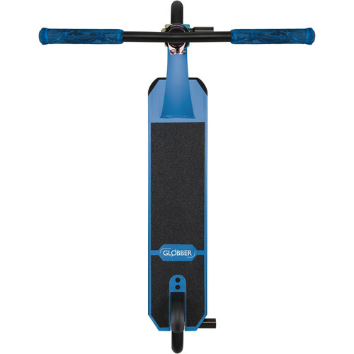 GLOBBER STUNT GS 900 DELUXE negro