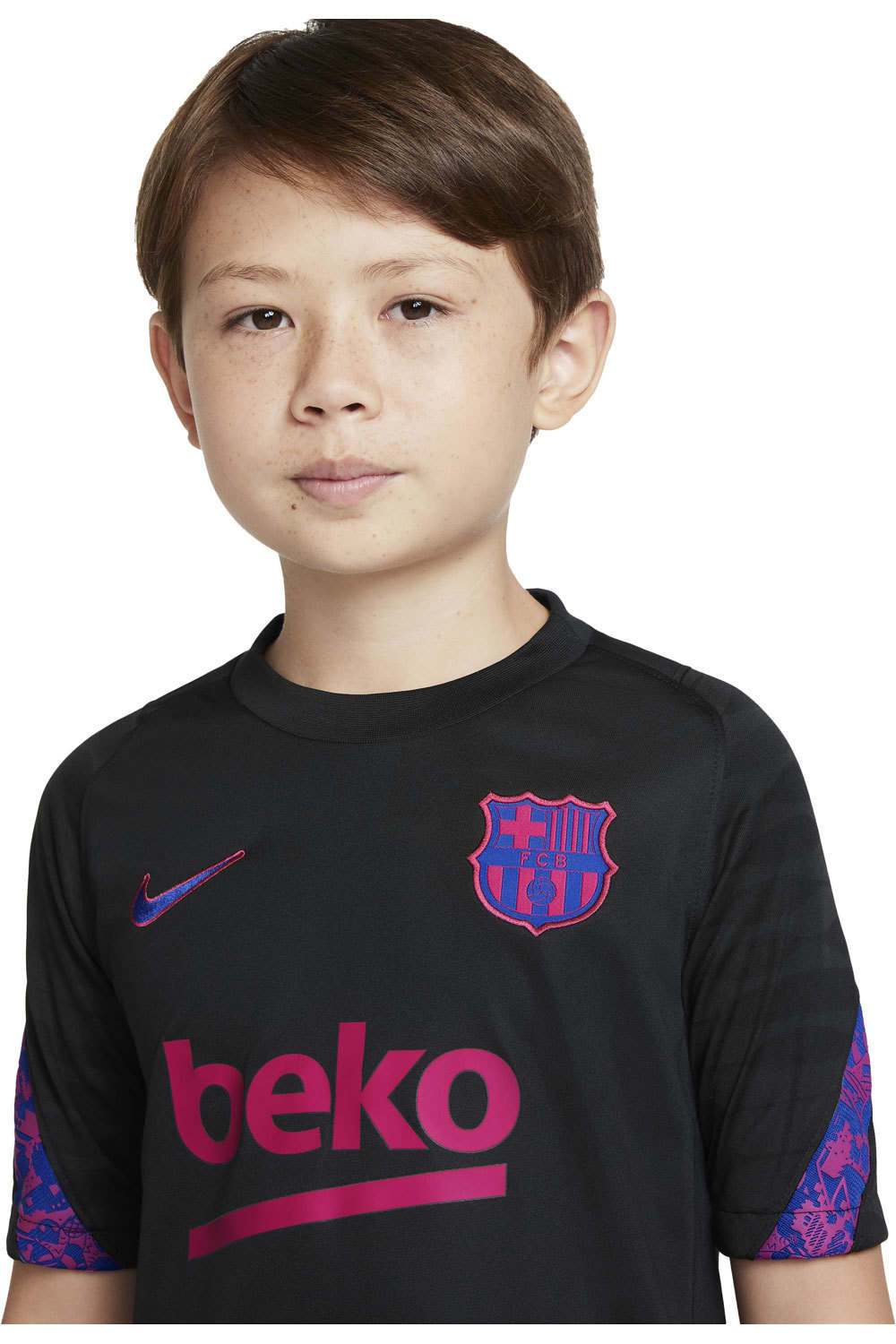 Nike camiseta entrenamiento niño Nike BARCELONA 22 Y MNK DF STRKE TOP SS CL vista detalle Nike camiseta entrenamiento niño Nike BARCELONA 22 Y MNK DF STRKE TOP SS CL vista detalle