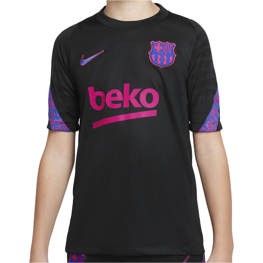 Nike camiseta entrenamiento niño Nike BARCELONA 22 Y MNK DF STRKE TOP SS CL 05 Nike camiseta entrenamiento niño Nike BARCELONA 22 Y MNK DF STRKE TOP SS CL 05