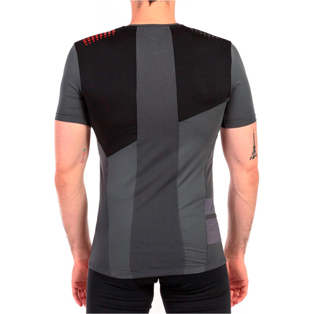Joma camisetas trail running manga corta hombre Joma CAMISETA RACO M/C vista trasera Joma camisetas trail running manga corta hombre Joma CAMISETA RACO M/C vista trasera